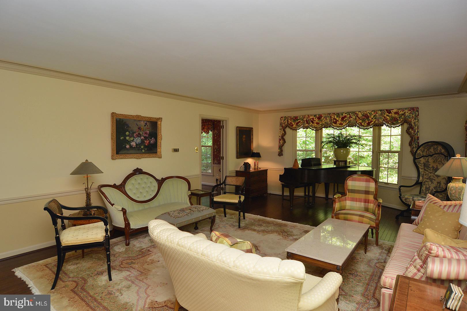 4830 Oley Turnpike Road Reading, PA 19606 - Photo 7 of 51