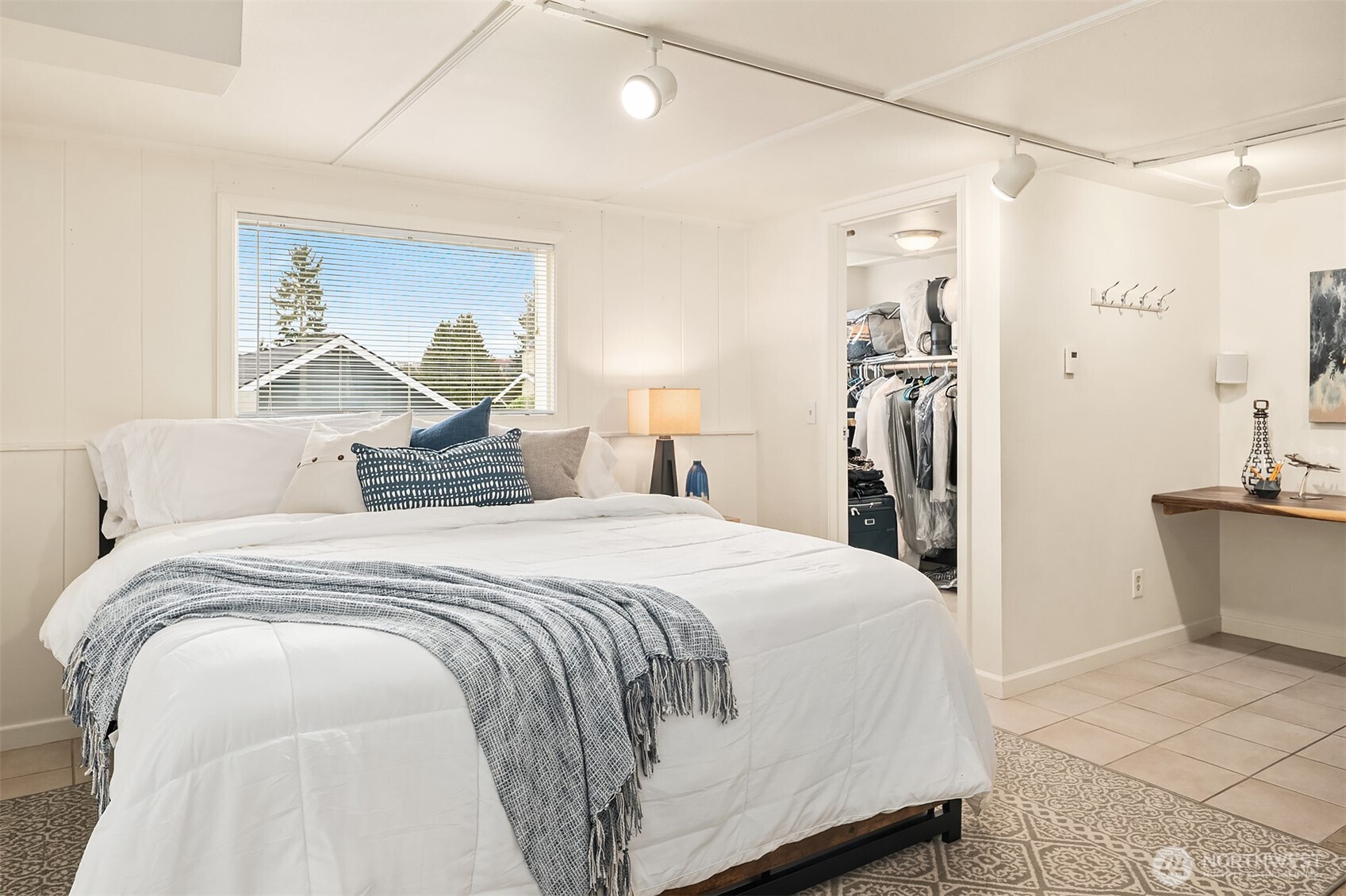 2910 West Smith Street Seattle, WA 98199 - Photo 25 of 40