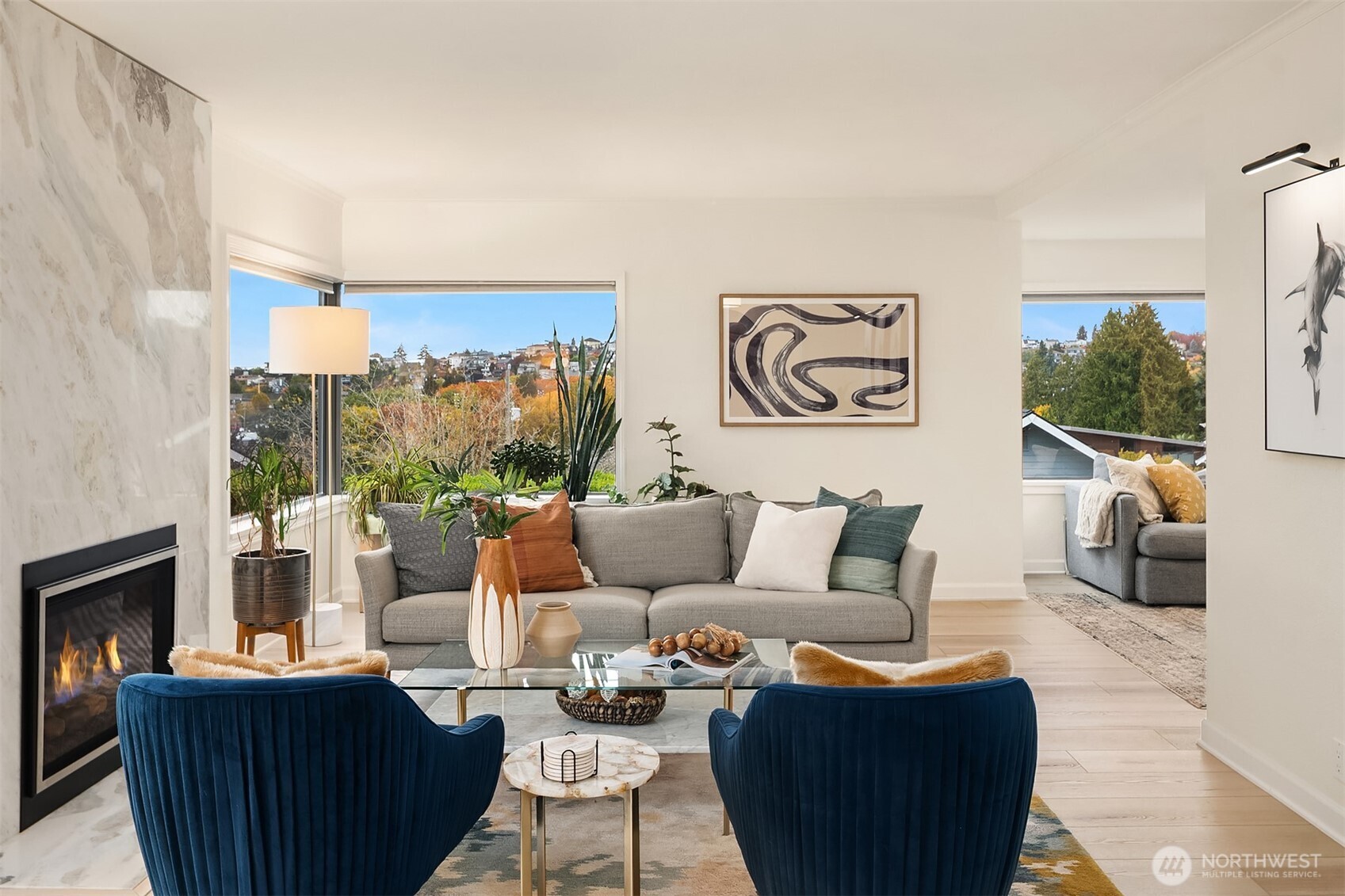 2910 West Smith Street Seattle, WA 98199 - Photo 3 of 40