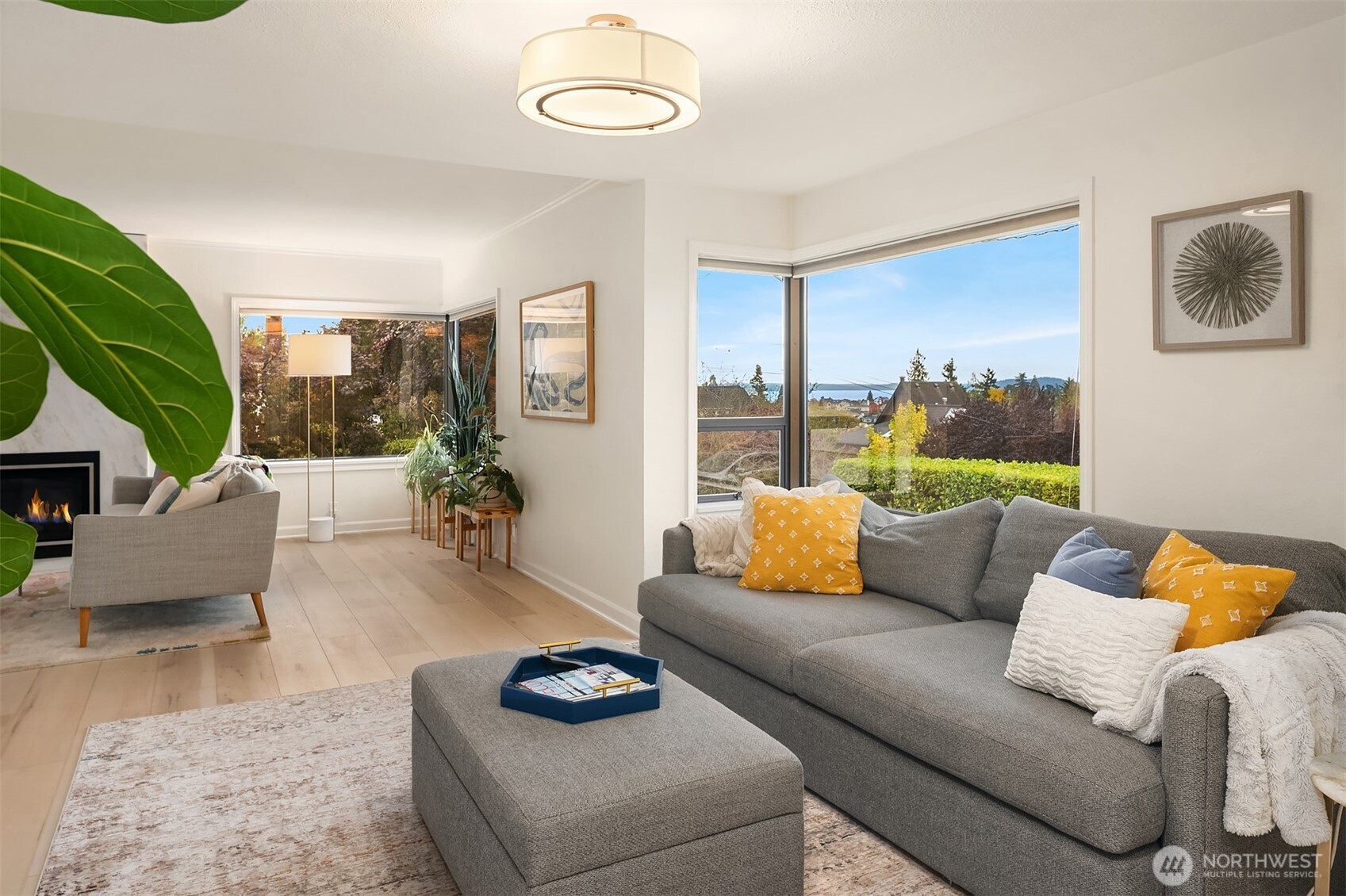 2910 West Smith Street Seattle, WA 98199 - Photo 9 of 40