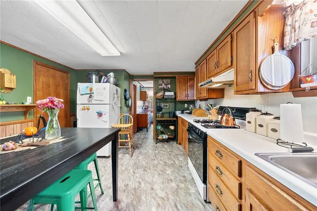 $315,000 | 2172 Highway 268, Chicora, PA 16025