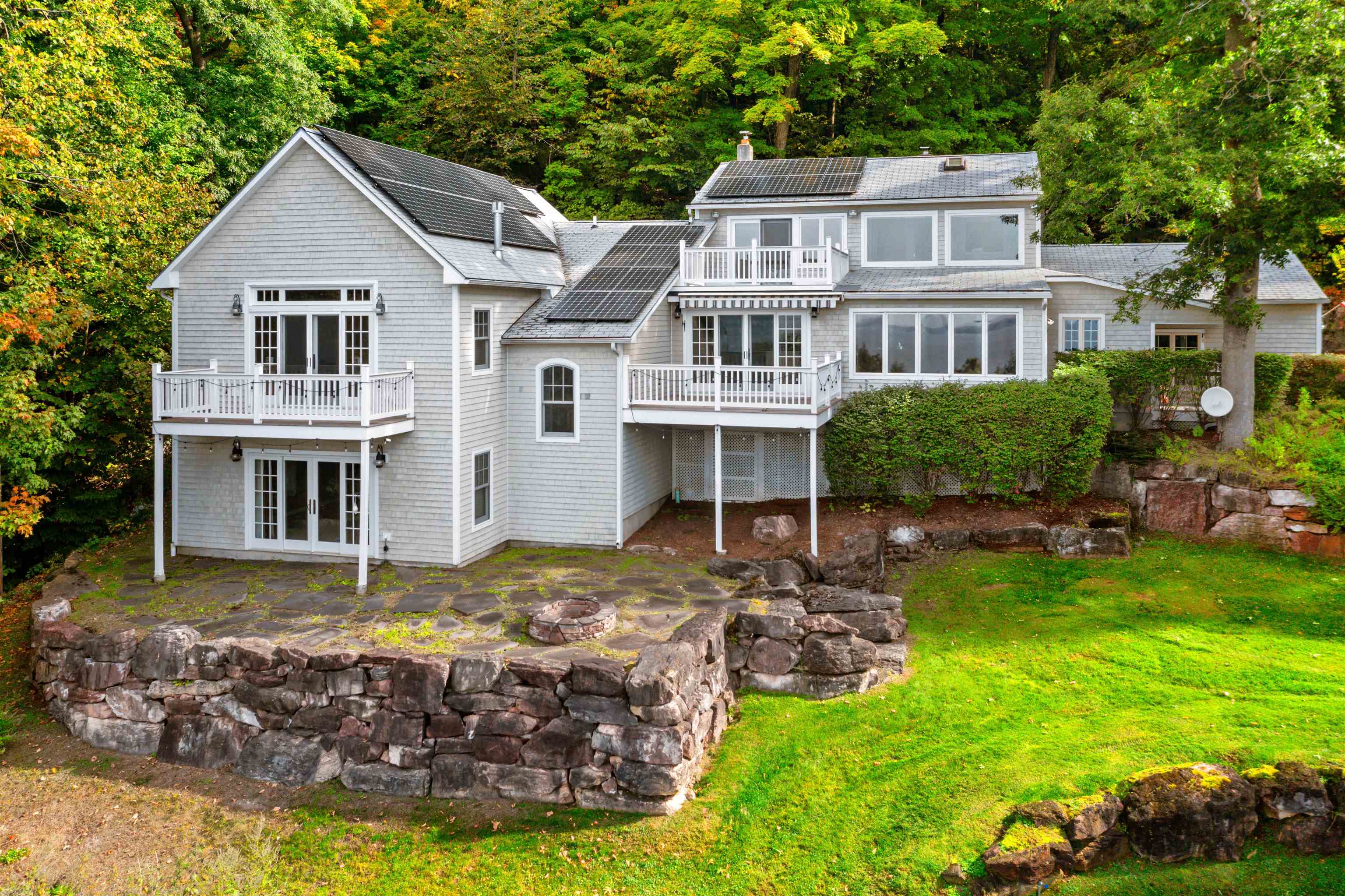 330 Cold Spring Road Milton, VT 05468 - Photo 2 of 40