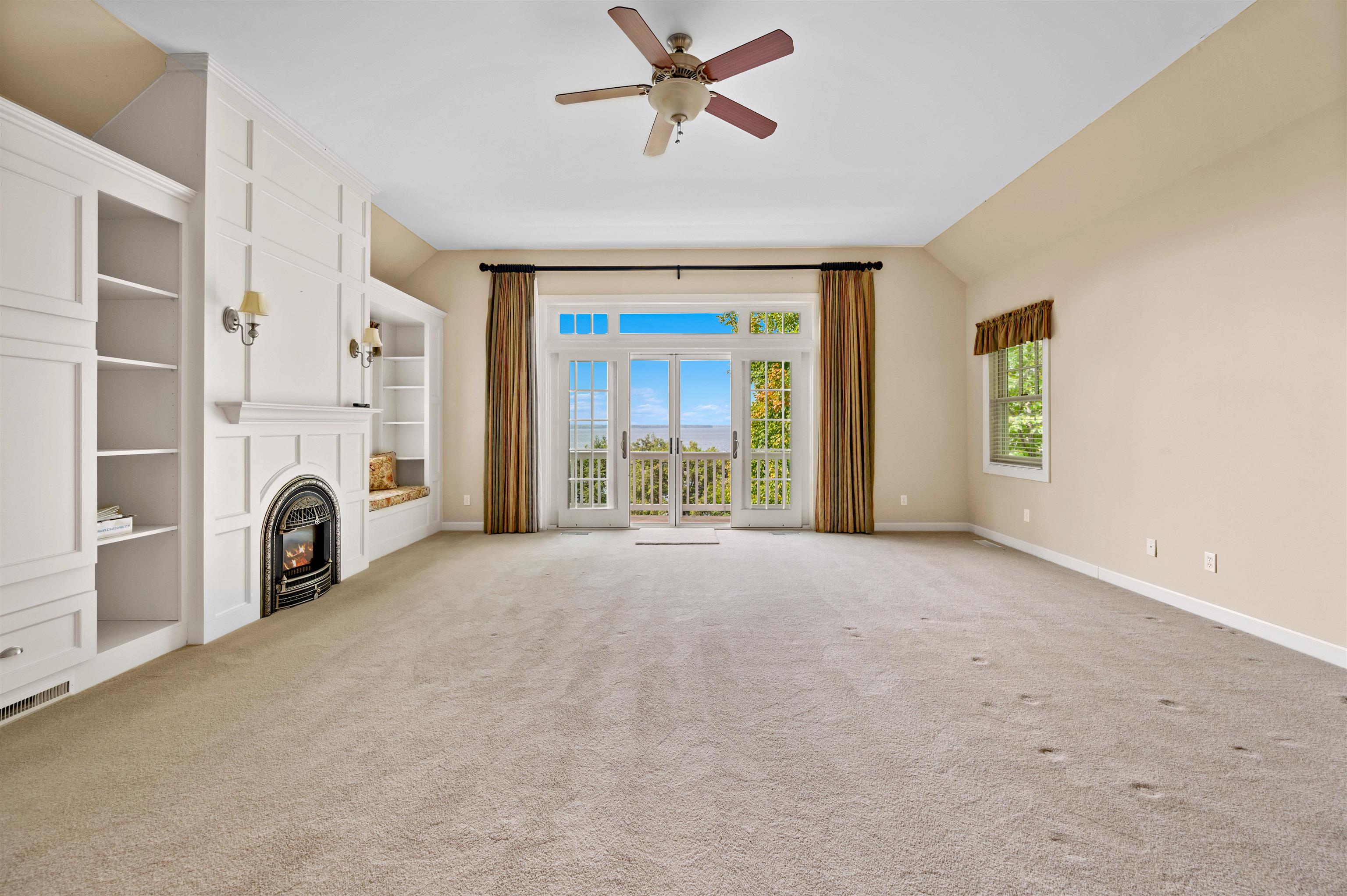 330 Cold Spring Road Milton, VT 05468 - Photo 4 of 40