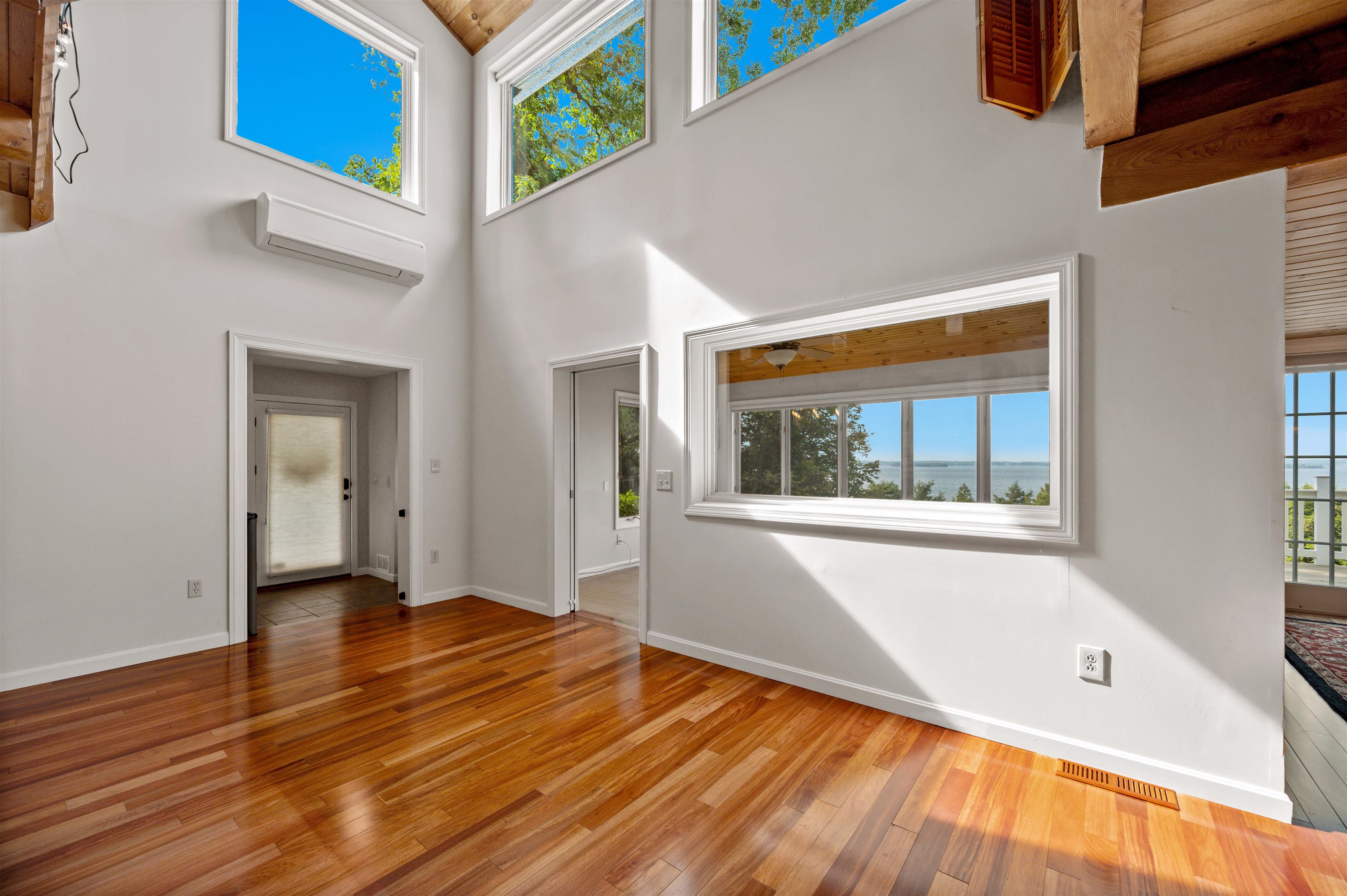 330 Cold Spring Road Milton, VT 05468 - Photo 5 of 40