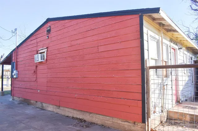$33,500 | 905 Bee Street, Brady, TX 76825