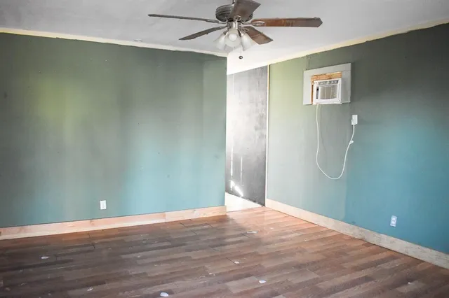 $33,500 | 905 Bee Street, Brady, TX 76825