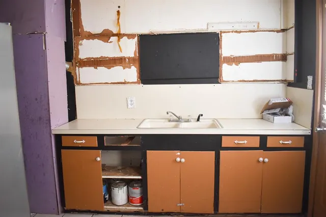 $33,500 | 905 Bee Street, Brady, TX 76825