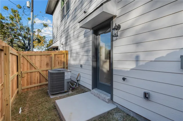 $1,550 | 601 West 24th Street, Unit 122, Bryan, TX 77803