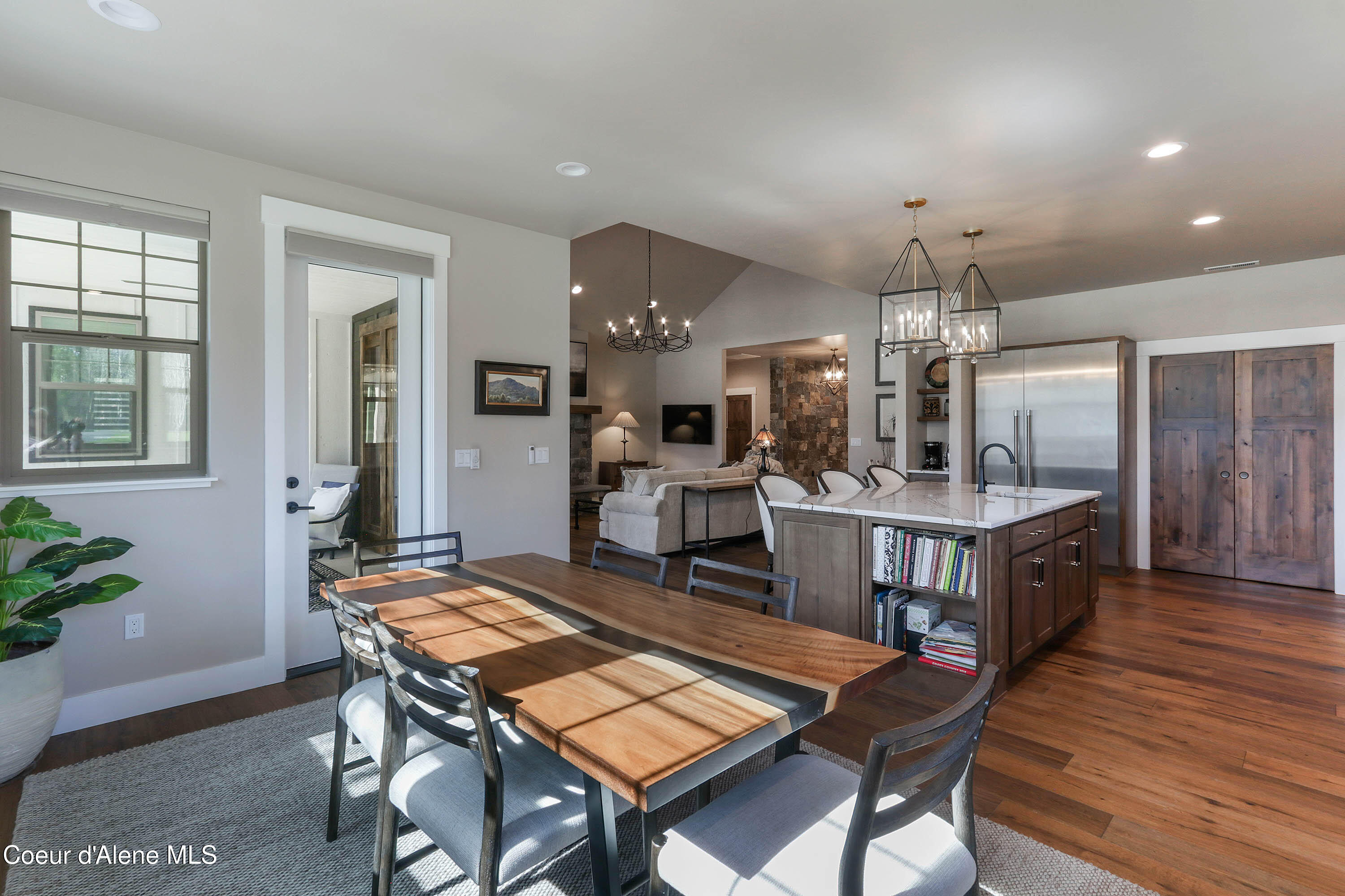403 Slaveck Dover, ID 83825 - Photo 17 of 55 Dining Area to Kitchen