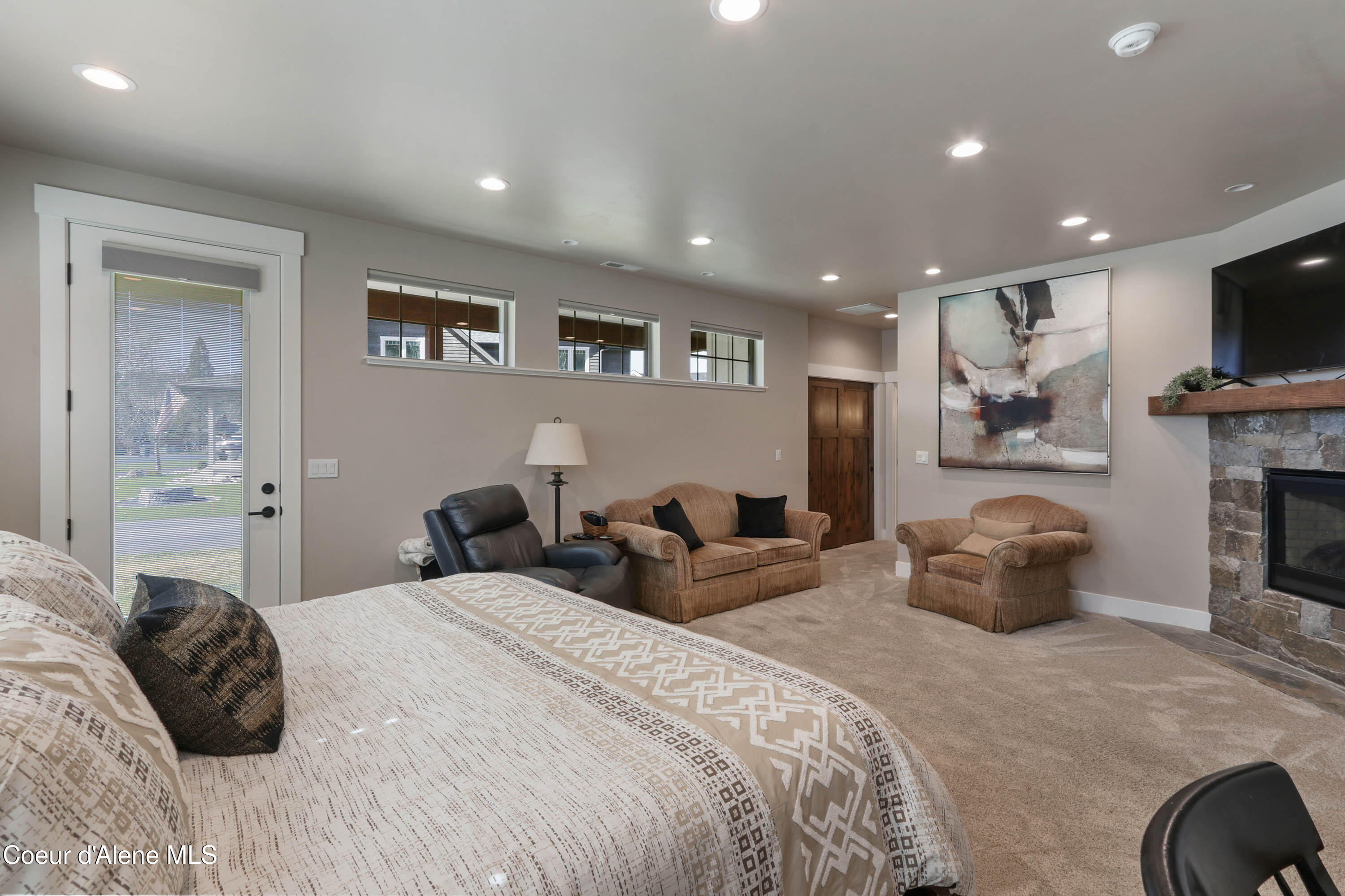 403 Slaveck Dover, ID 83825 - Photo 20 of 55 Master Suite