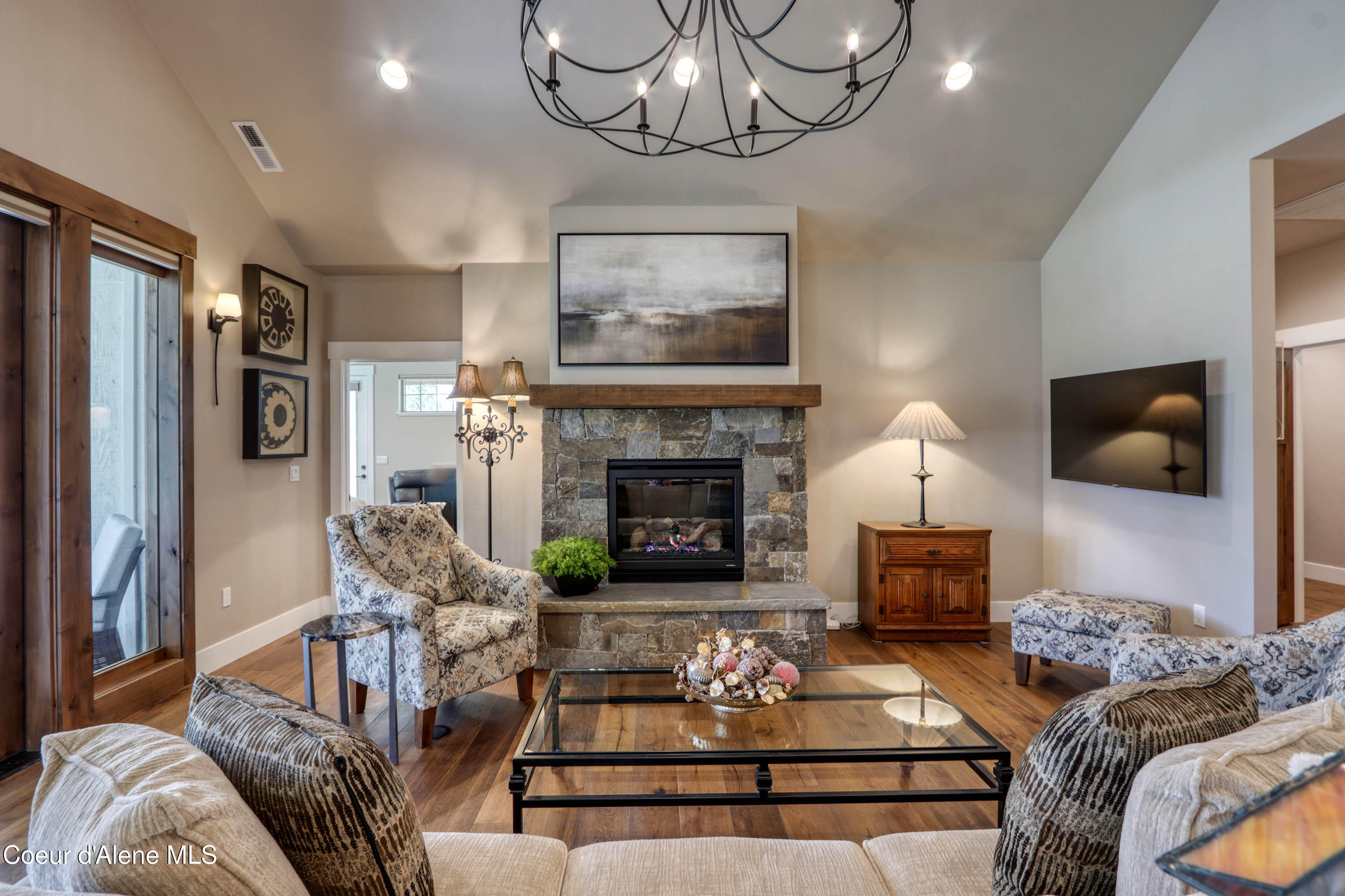 403 Slaveck Dover, ID 83825 - Photo 6 of 55 Gorgeous Living Room Fieplace