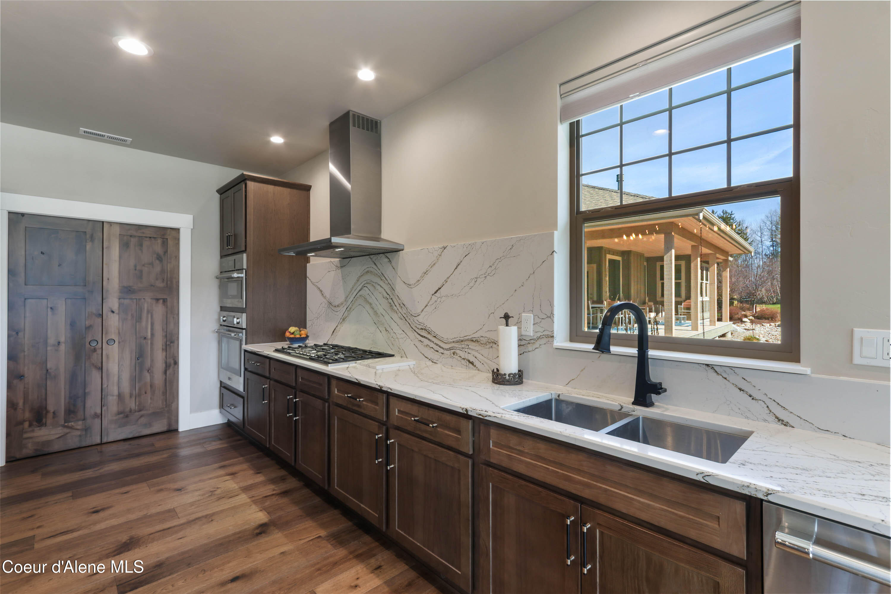 403 Slaveck Dover, ID 83825 - Photo 9 of 55 Kitchen Sink to Cooktop