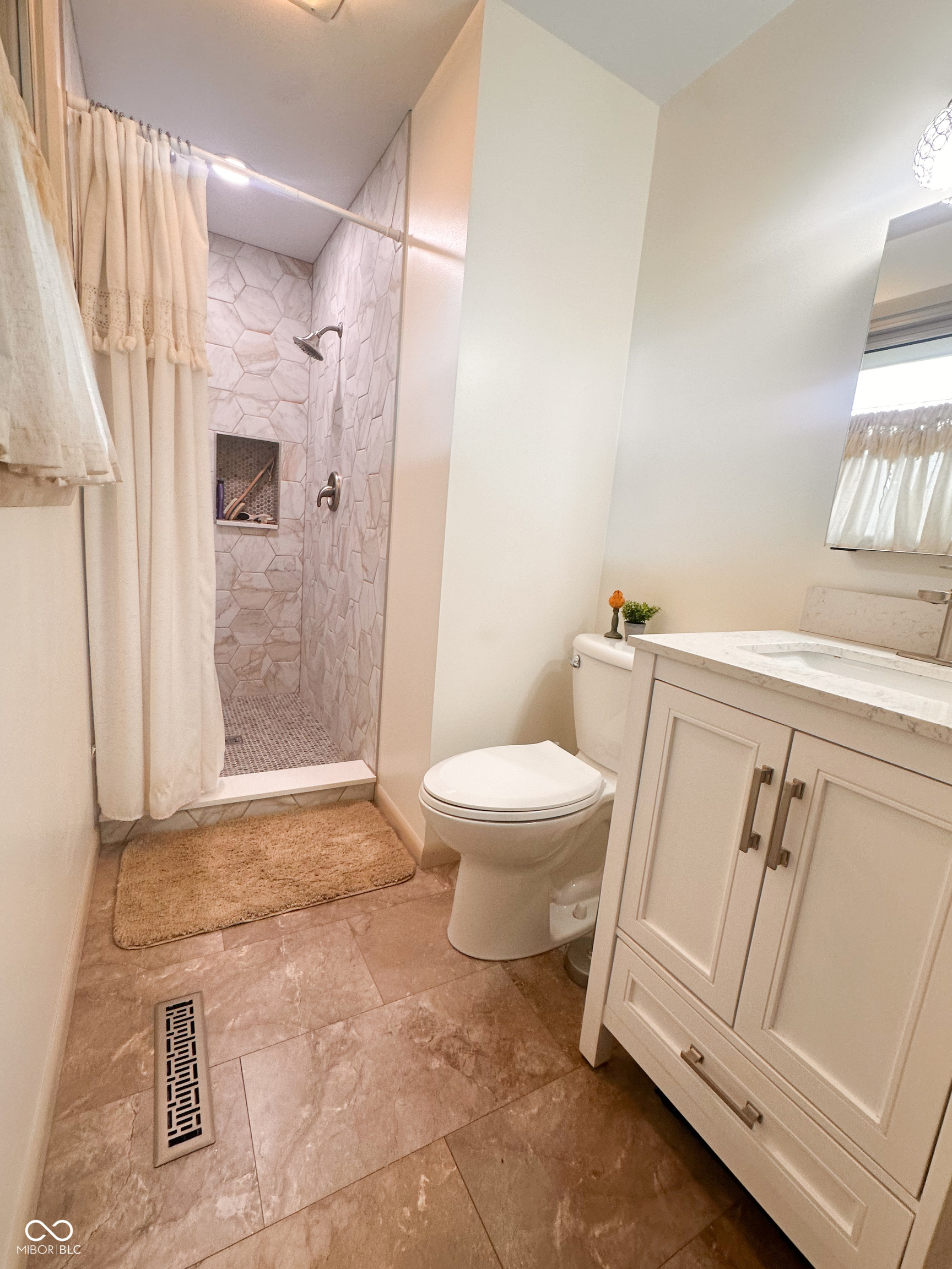 400 East Water Street Pendleton, IN 46064 - Photo 20 of 28