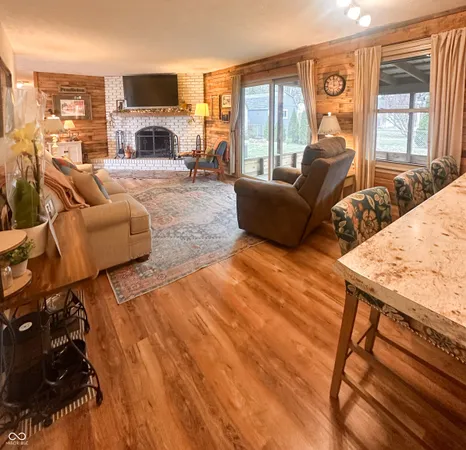 $364,900 | 400 East Water Street, Pendleton, IN 46064