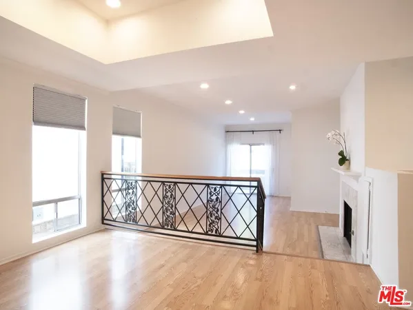 $4,995 | 1655 Selby Avenue, Unit 101, Los Angeles, CA 90024
