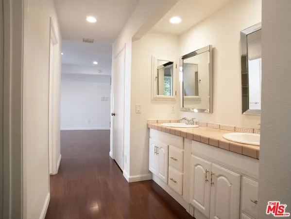 $4,995 | 1655 Selby Avenue, Unit 101, Los Angeles, CA 90024
