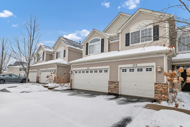 $2,200 | 573 Telluride Drive, Gilberts, IL 60136
