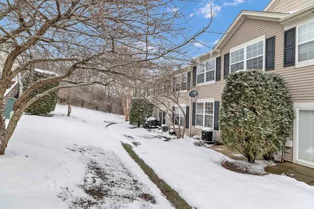 $2,200 | 573 Telluride Drive, Gilberts, IL 60136