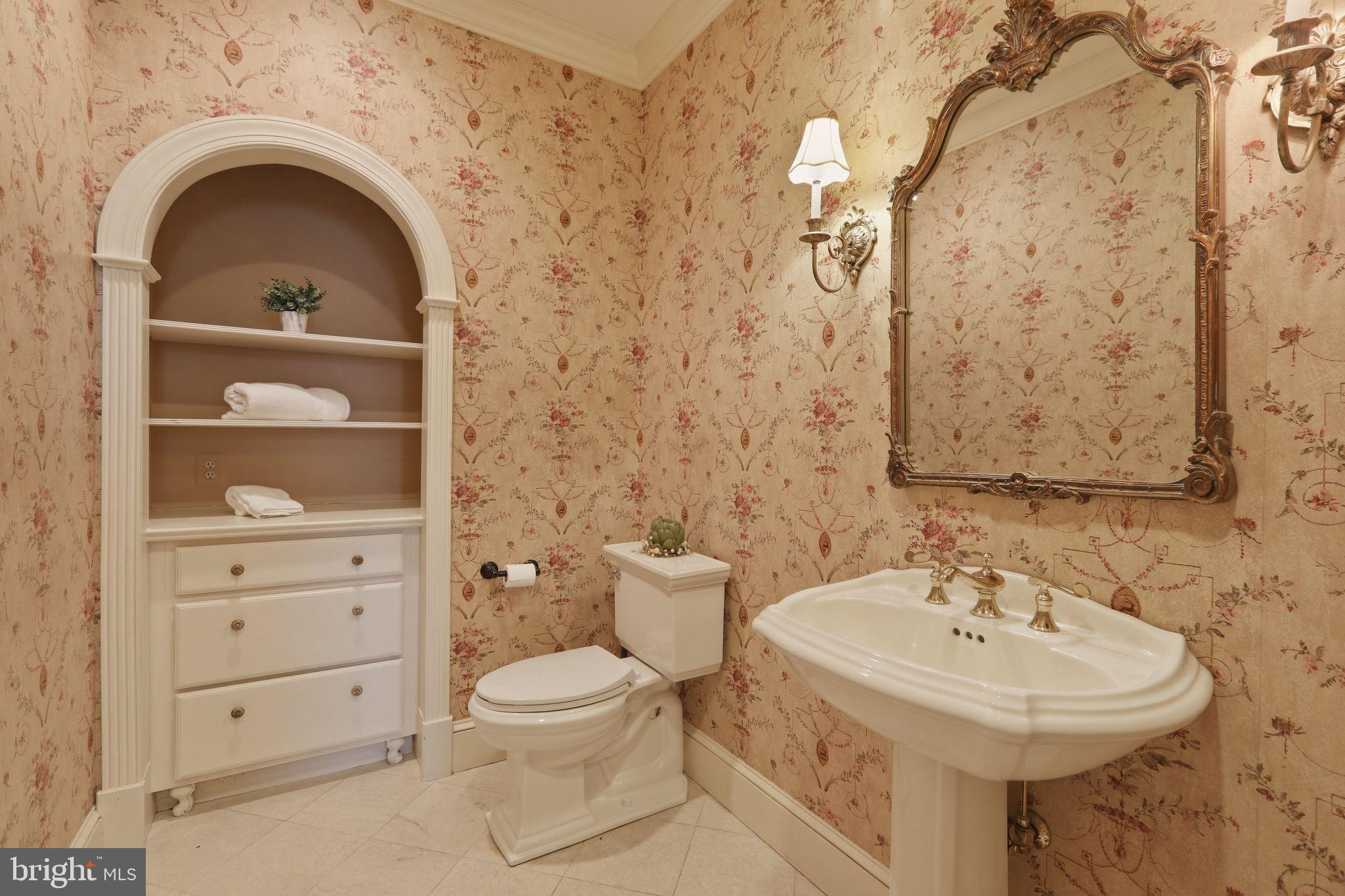 231 Hill Road Elverson, PA 19520 - Photo 25 of 60 a bathroom with a sink a toilet and shower