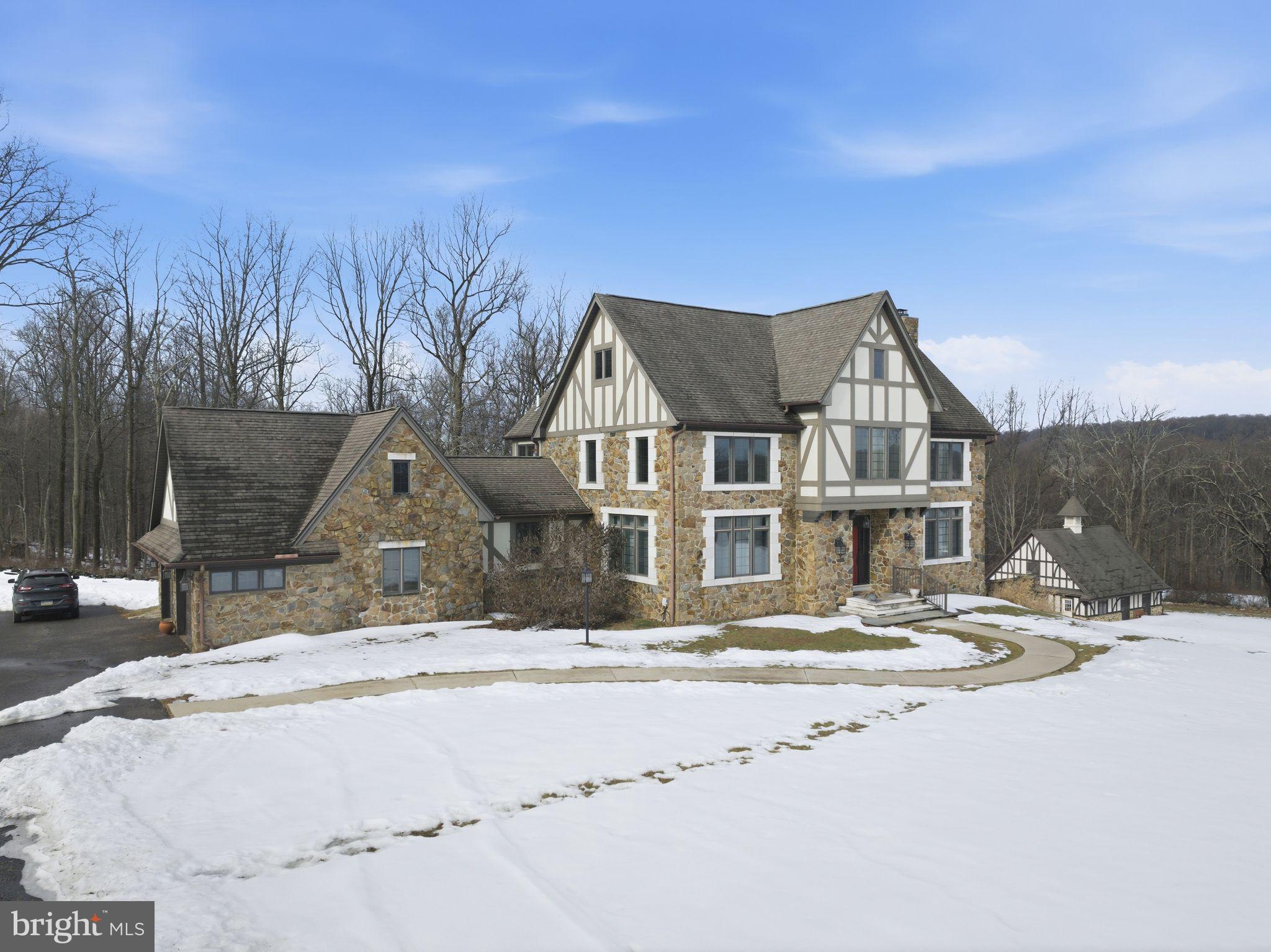 231 Hill Road Elverson, PA 19520 - Photo 5 of 60