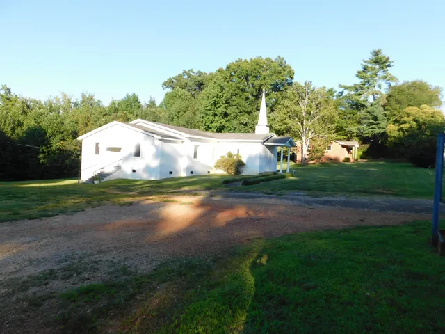 $175,000 | 164 South 789, Cowpens, SC 29330