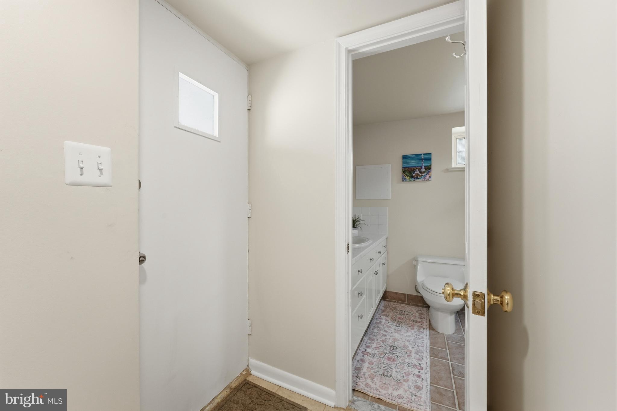 9109 Bradford Road Silver Spring, MD 20901 - Photo 43 of 66 Gallery Image 43