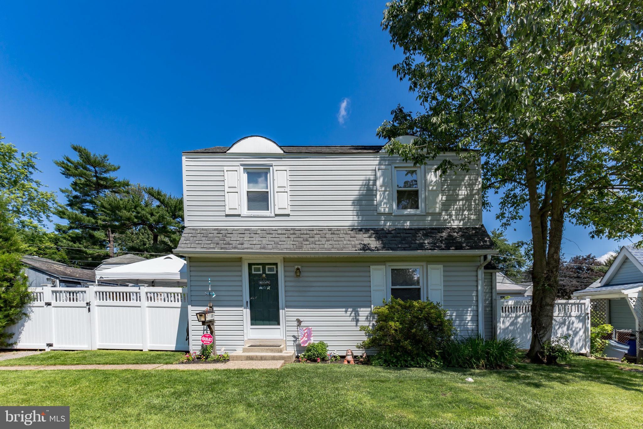 725 Thorndale Road Aldan, PA 19018 - Photo 2 of 30 725 Thorndale