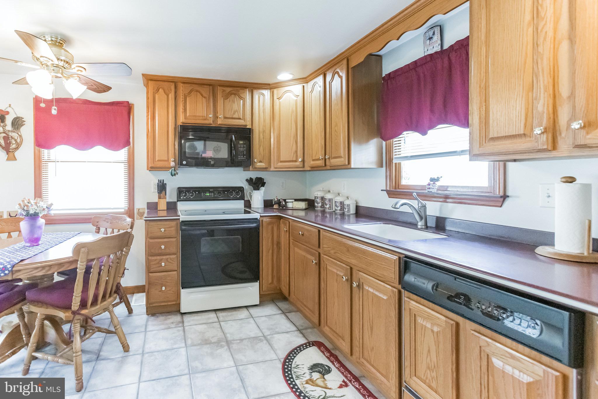 725 Thorndale Road Aldan, PA 19018 - Photo 20 of 30 Kitchen