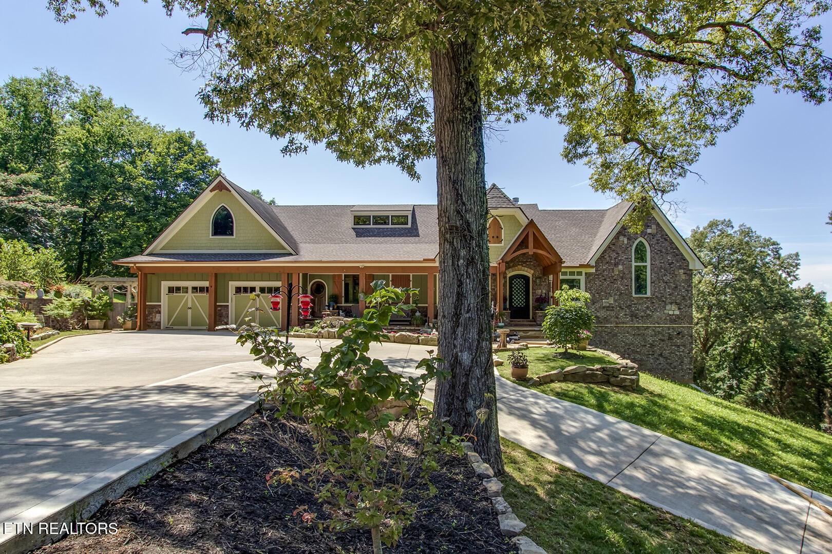245 Harrison Bend Road Loudon, TN 37774 - Photo 2 of 57 Gallery Image 2