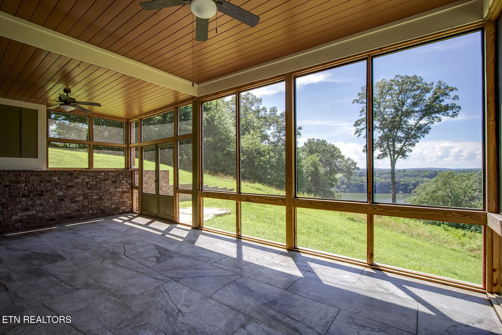 245 Harrison Bend Road Loudon, TN 37774 - Photo 47 of 57 Gallery Image 47