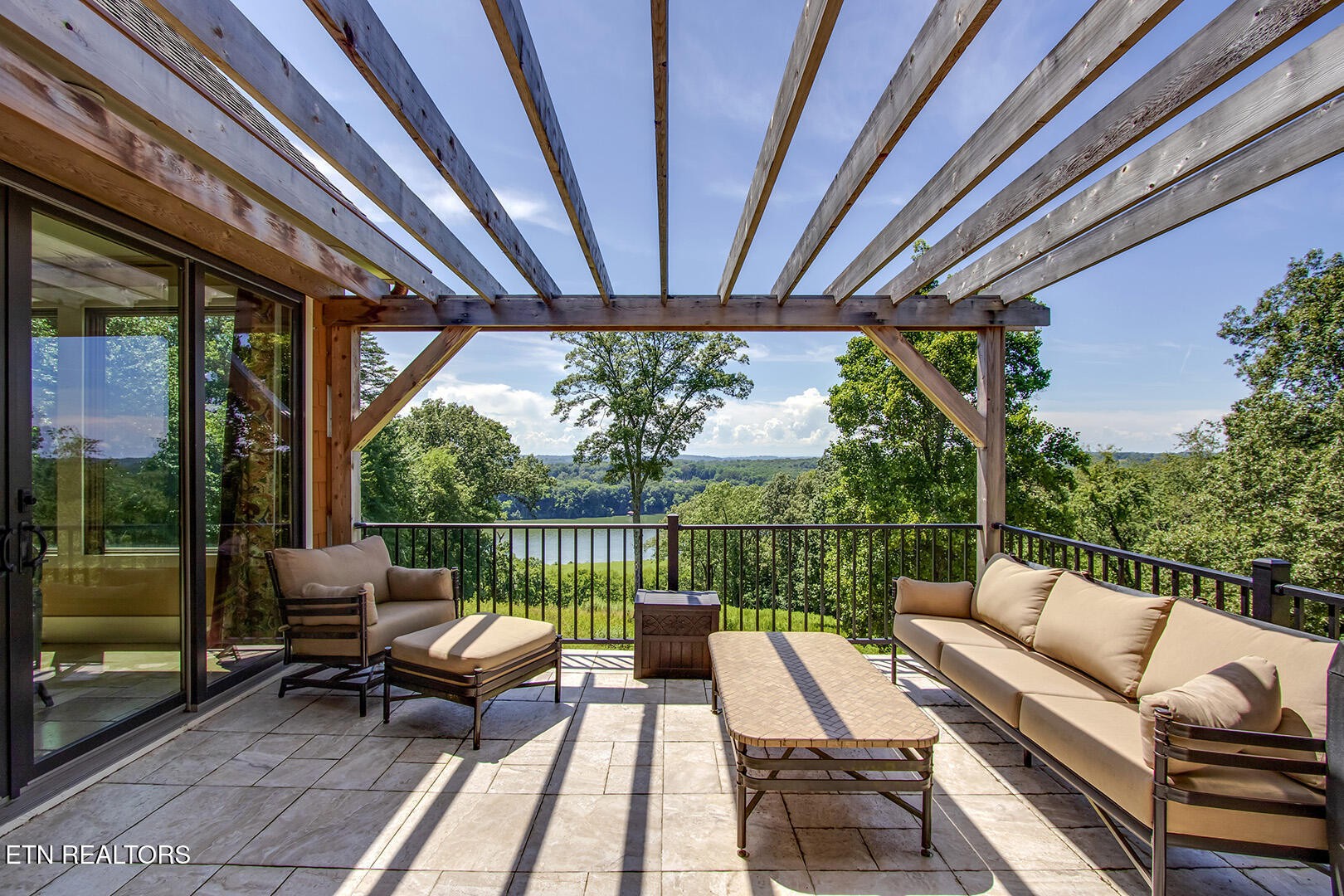 245 Harrison Bend Road Loudon, TN 37774 - Photo 9 of 57 Gallery Image 9