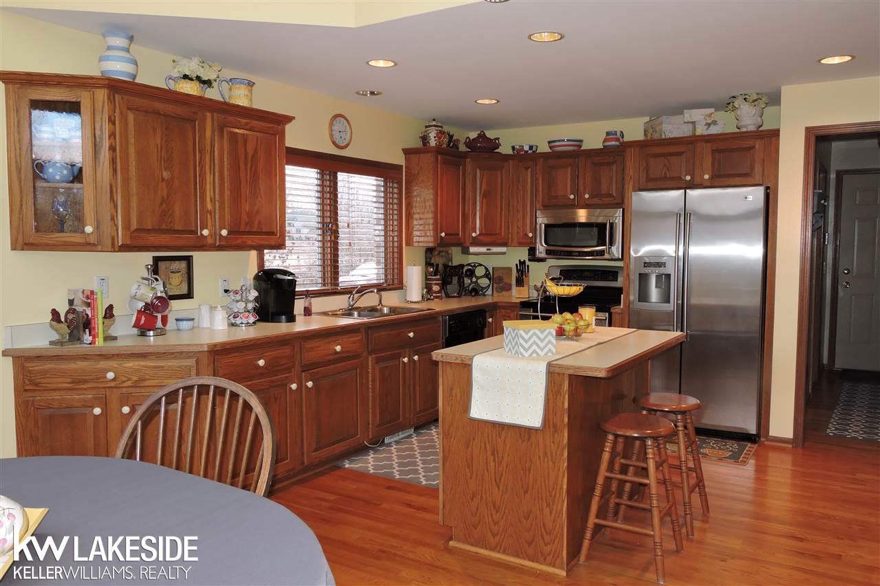 37181 25 Mile Road New Baltimore, MI 48047 - Photo 15 of 45 31313327-14.JPG