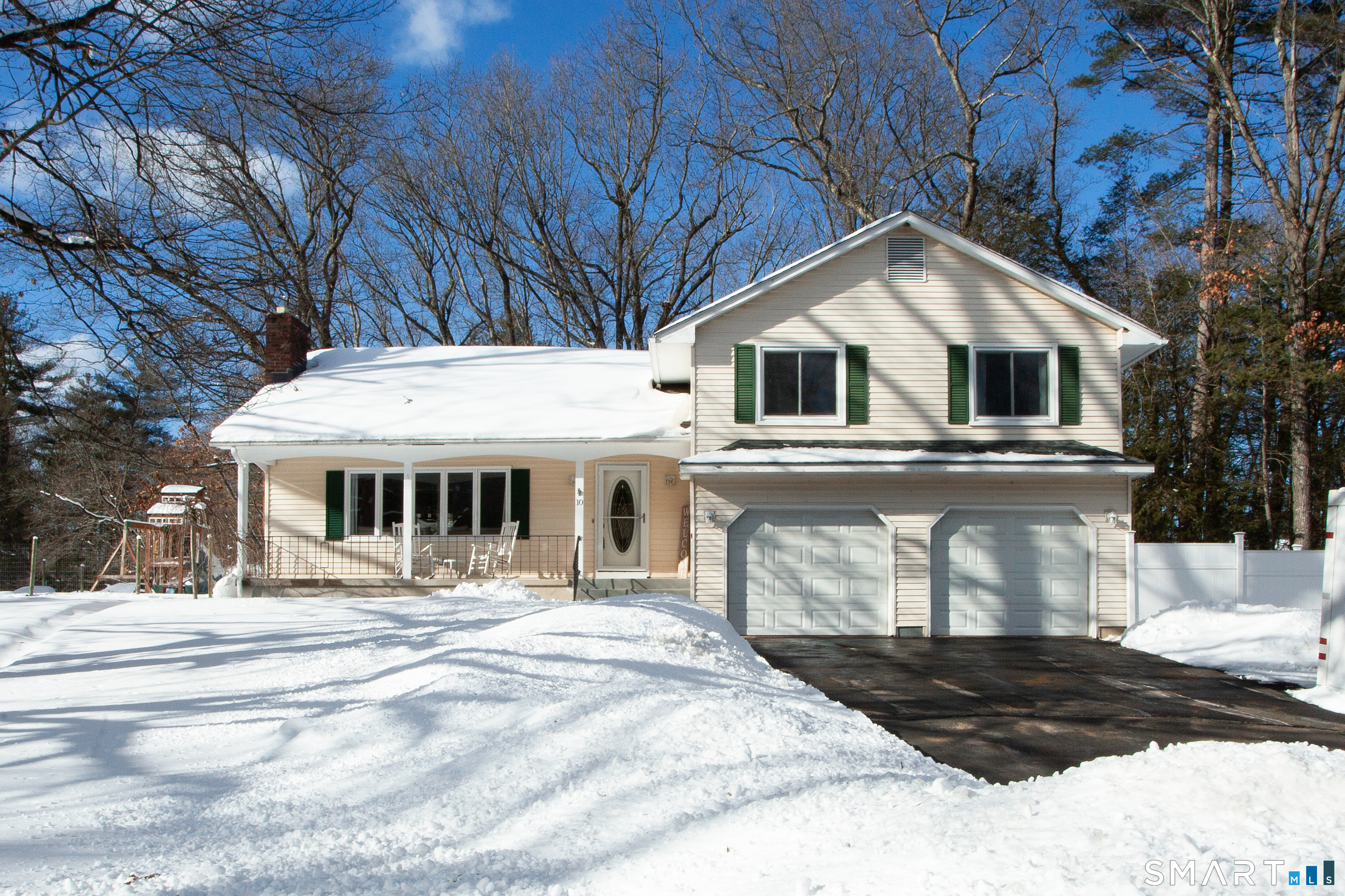 10 Ridgewood Drive Suffield, CT 06093 - Photo 1 of 1 Welcome to 10 Ridgewood Dr!