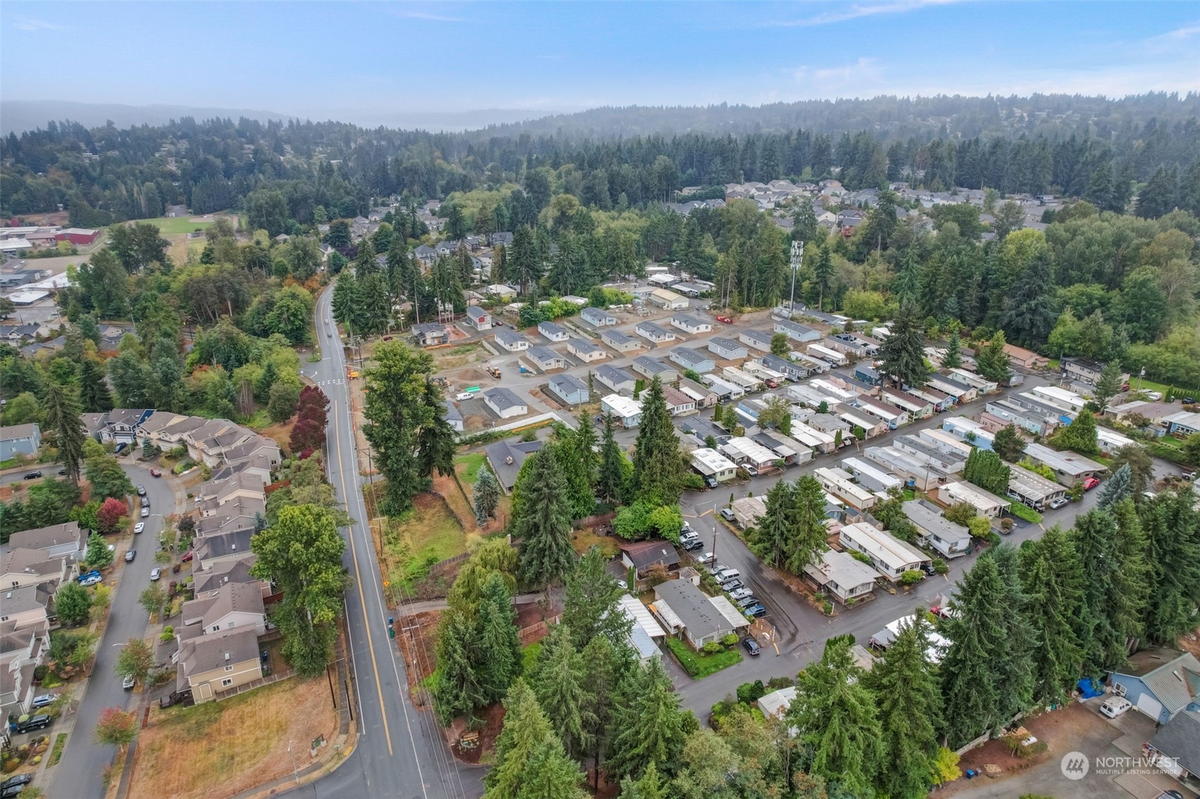 23708 Locust Way, Unit 28A Bothell, WA 98021 - Photo 34 of 40 an aerial view of multiple house