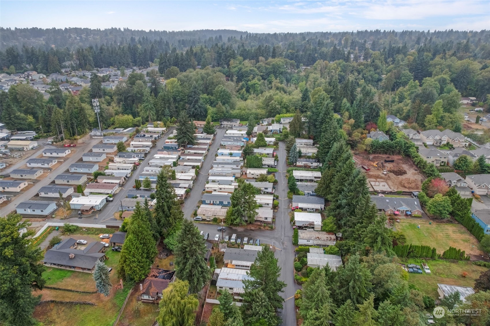 23708 Locust Way, Unit 28A Bothell, WA 98021 - Photo 35 of 40 an aerial view of multiple house