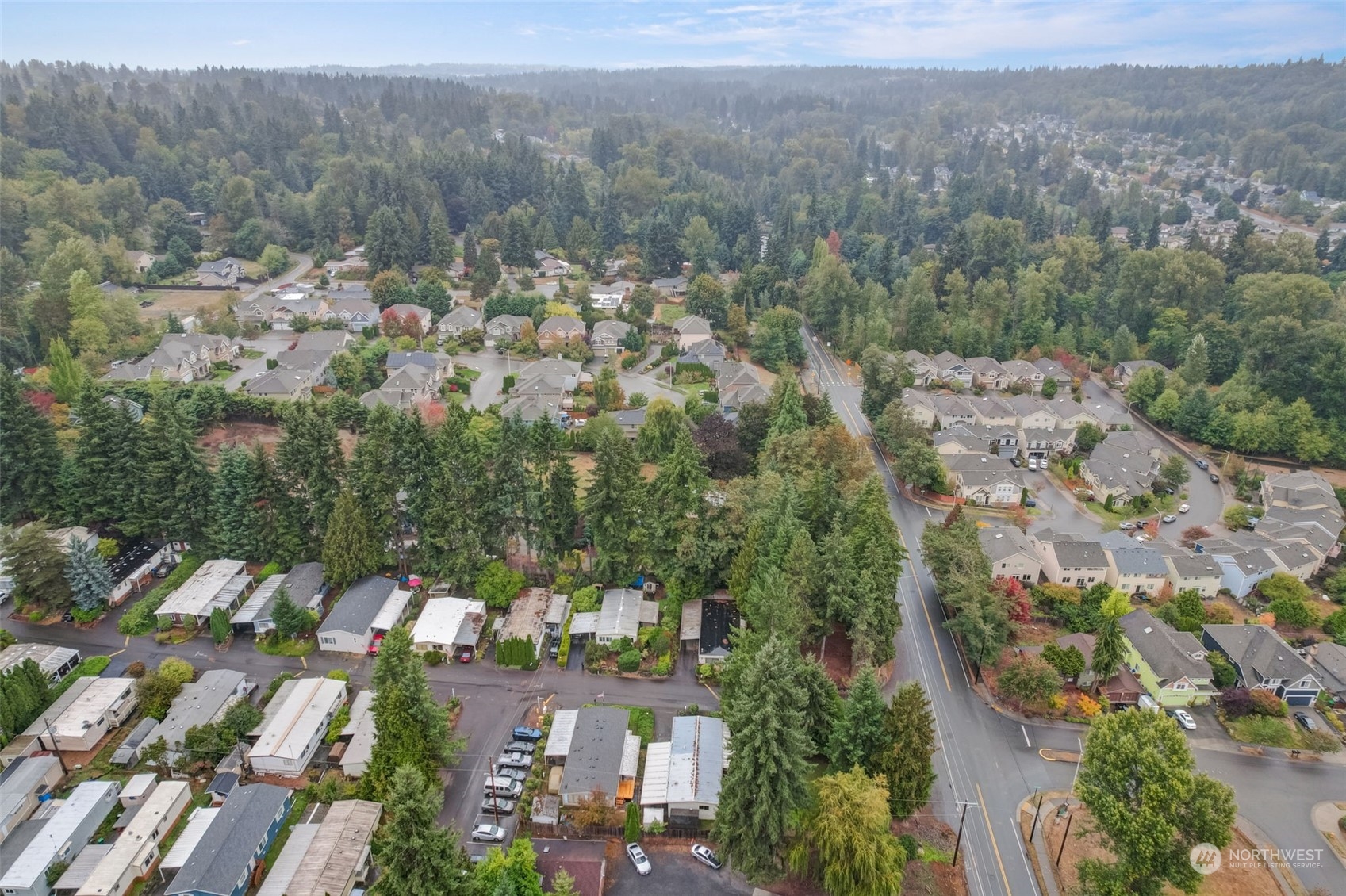 23708 Locust Way, Unit 28A Bothell, WA 98021 - Photo 37 of 40 an aerial view of a city