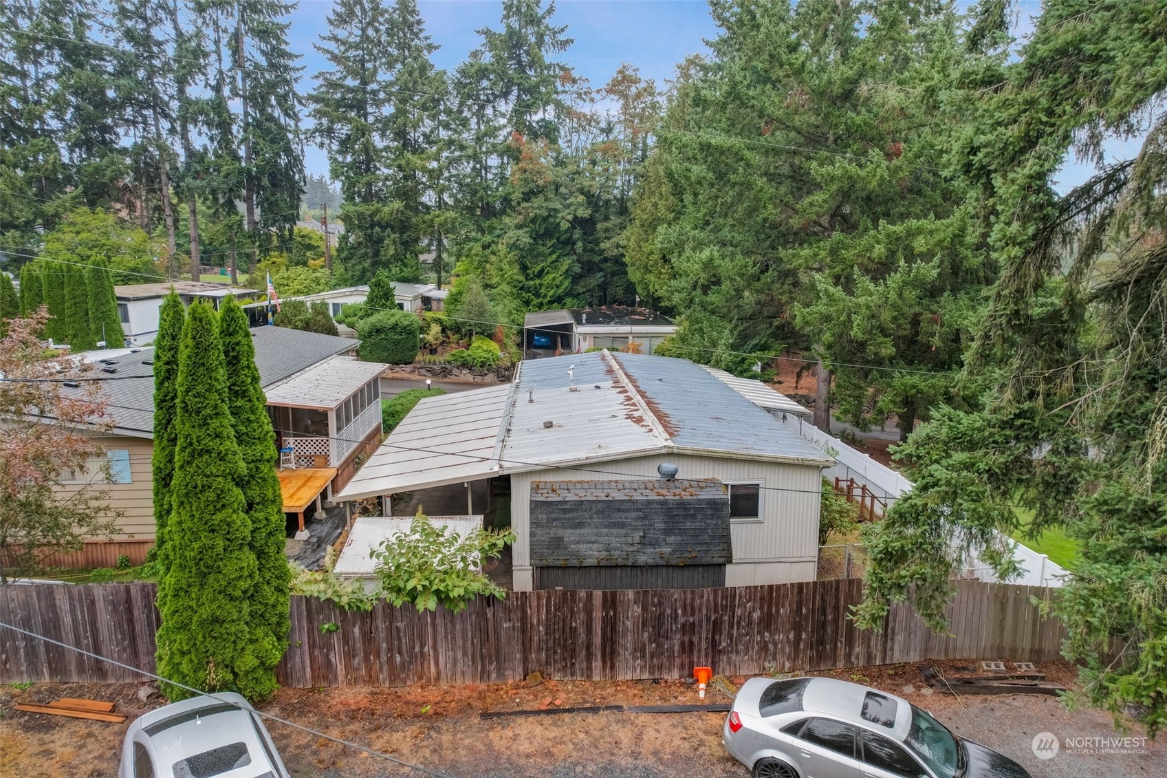 23708 Locust Way, Unit 28A Bothell, WA 98021 - Photo 40 of 40 a aerial view of a house with a yard