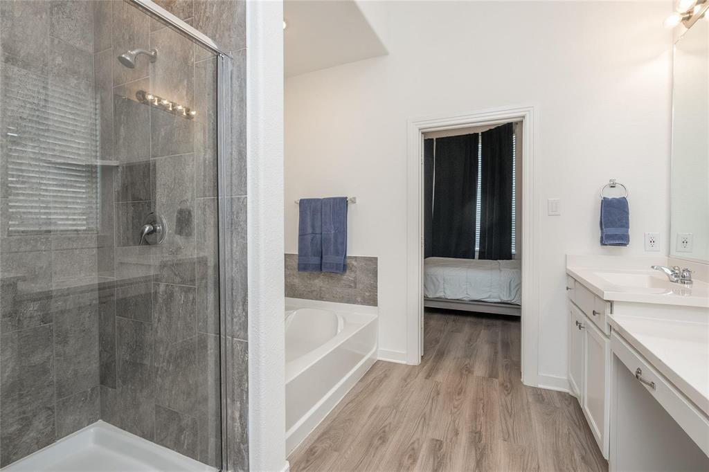 904 Nuthatch Court Argyle, TX 76226 - Photo 11 of 13