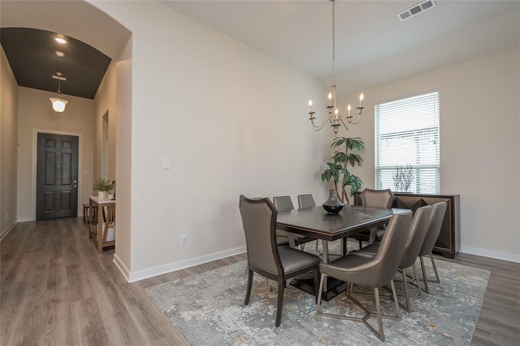 904 Nuthatch Court Argyle, TX 76226 - Photo 3 of 13