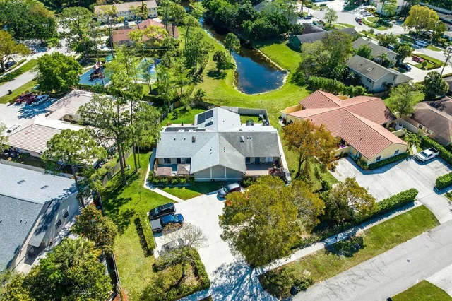 $2,500 | 1106 Hyacinth Place, Wellington, FL 33414