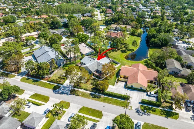 $2,500 | 1106 Hyacinth Place, Wellington, FL 33414