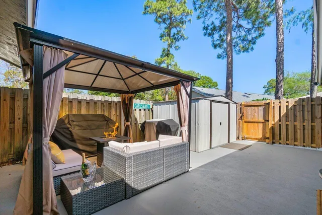 $2,500 | 1106 Hyacinth Place, Wellington, FL 33414