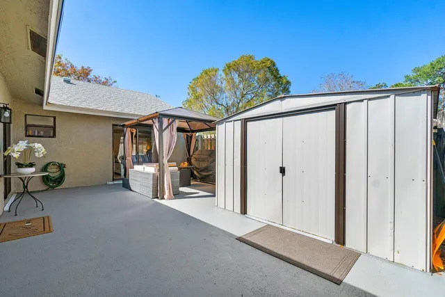 $2,500 | 1106 Hyacinth Place, Wellington, FL 33414