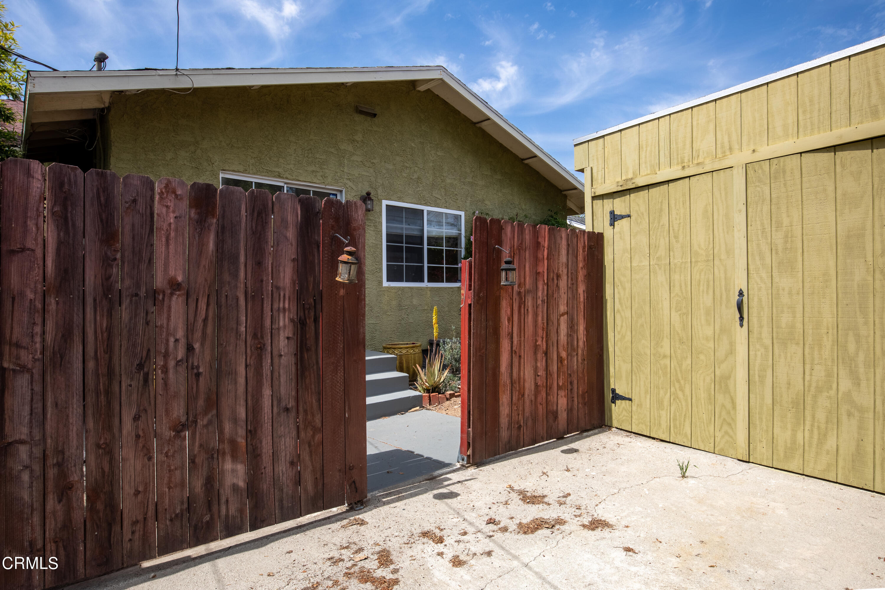 1710 North Ave 46 Eagle Rock, CA 90041 - Photo 27 of 30 a view of backyard with cabin