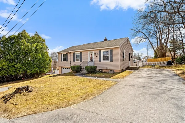 $409,900 | 18 Mt Carmel Street, Fitchburg, MA 01420