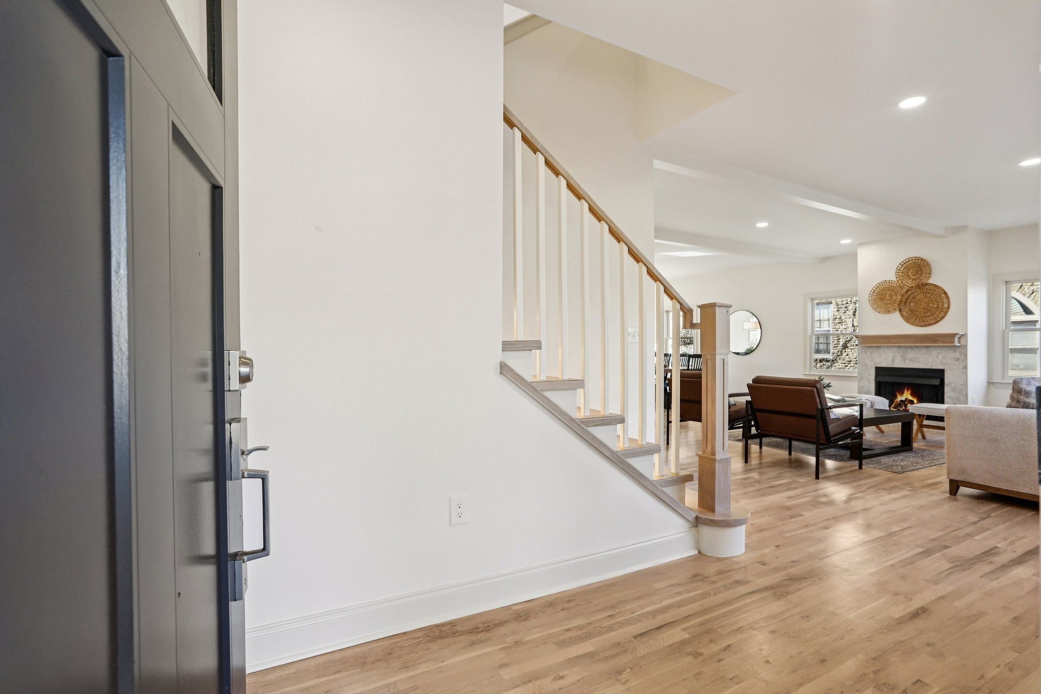 215 Cherokee Road Nashville, TN 37205 - Photo 3 of 61