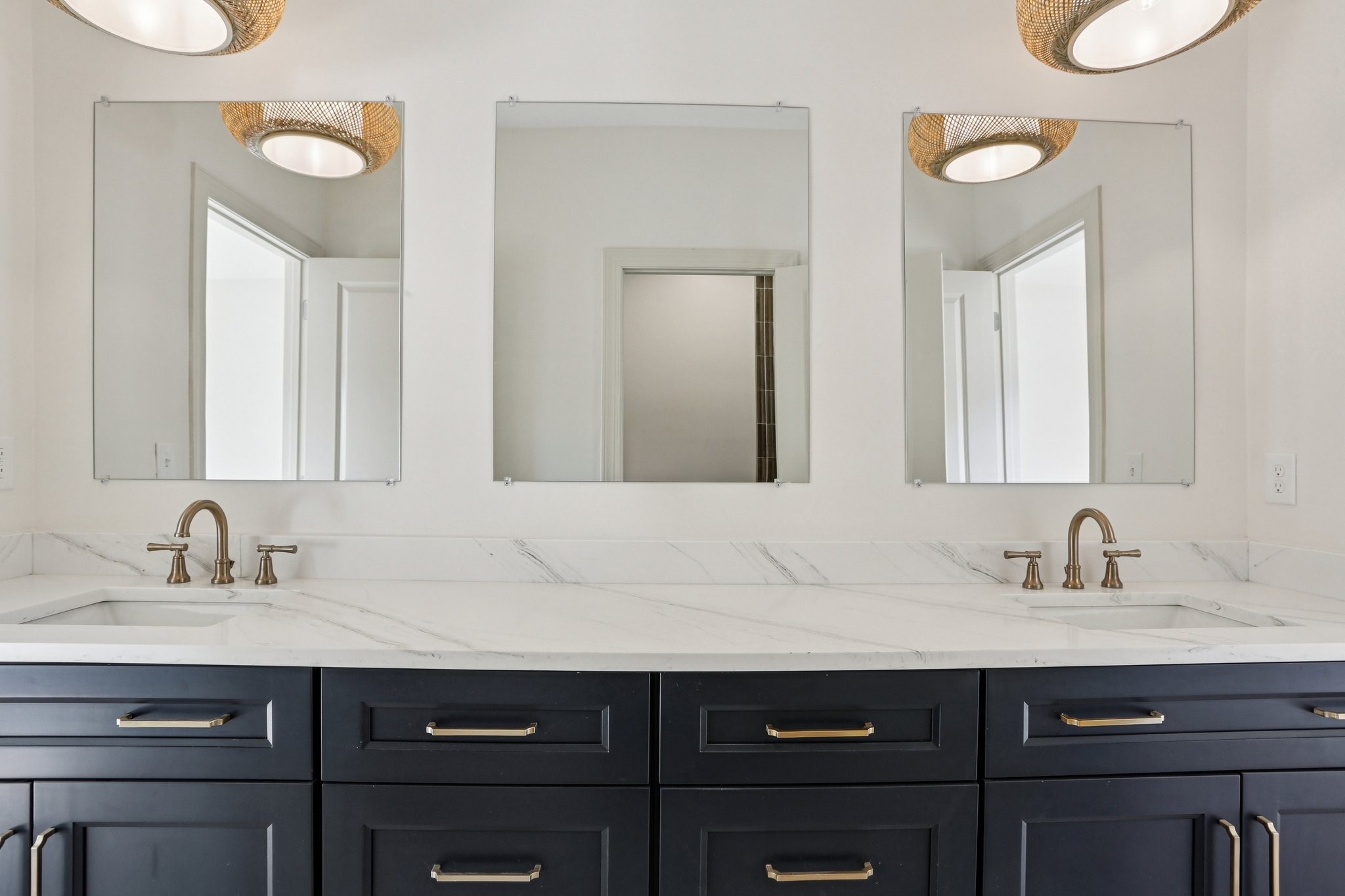 215 Cherokee Road Nashville, TN 37205 - Photo 45 of 61