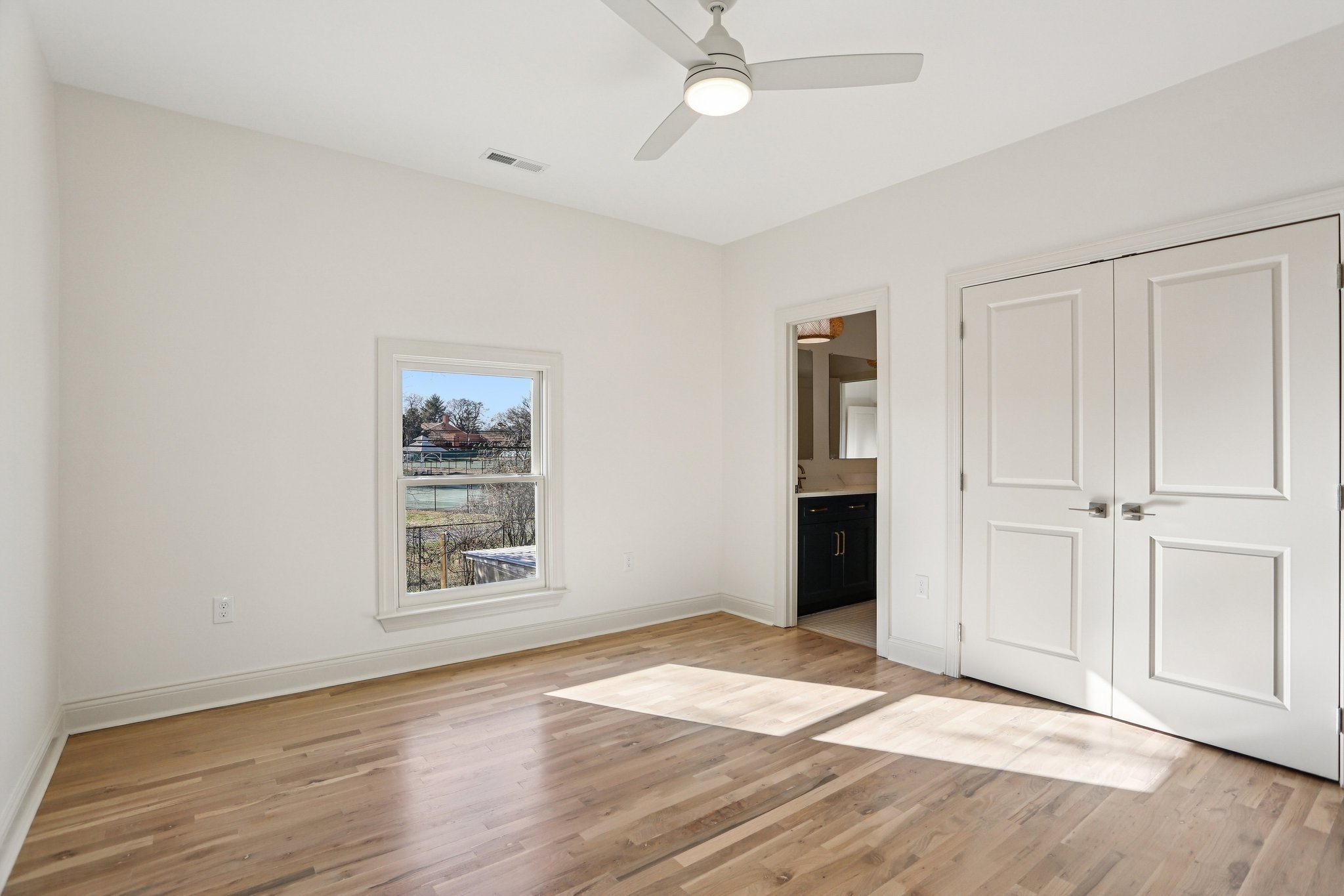 215 Cherokee Road Nashville, TN 37205 - Photo 47 of 61