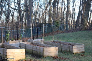 21 Maple Ridge Ballston Lake, NY 12019 - Photo 12 of 50 20211215223137072601000000