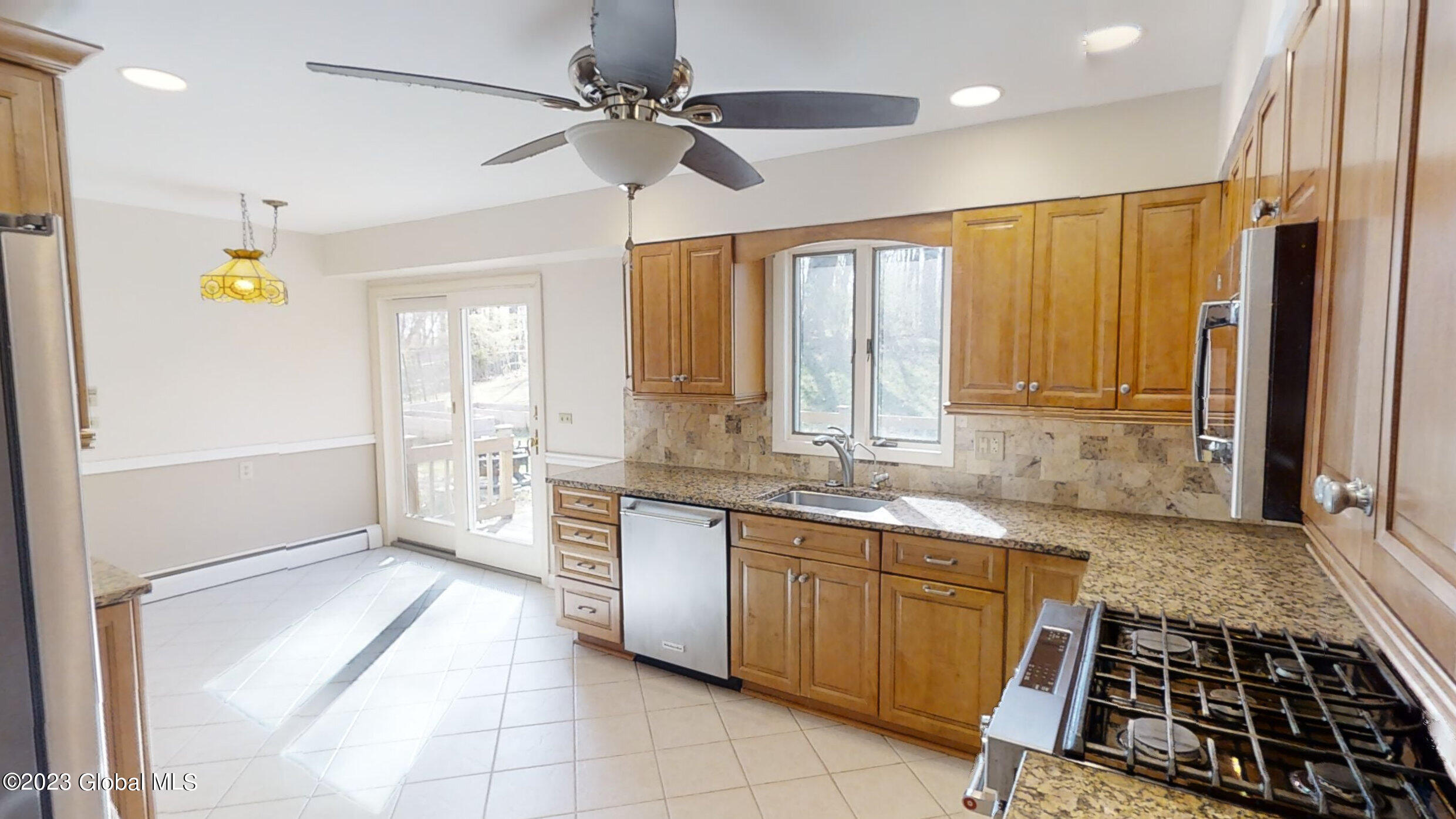 21 Maple Ridge Ballston Lake, NY 12019 - Photo 17 of 50 21-Maple-ridge-04212023_052741